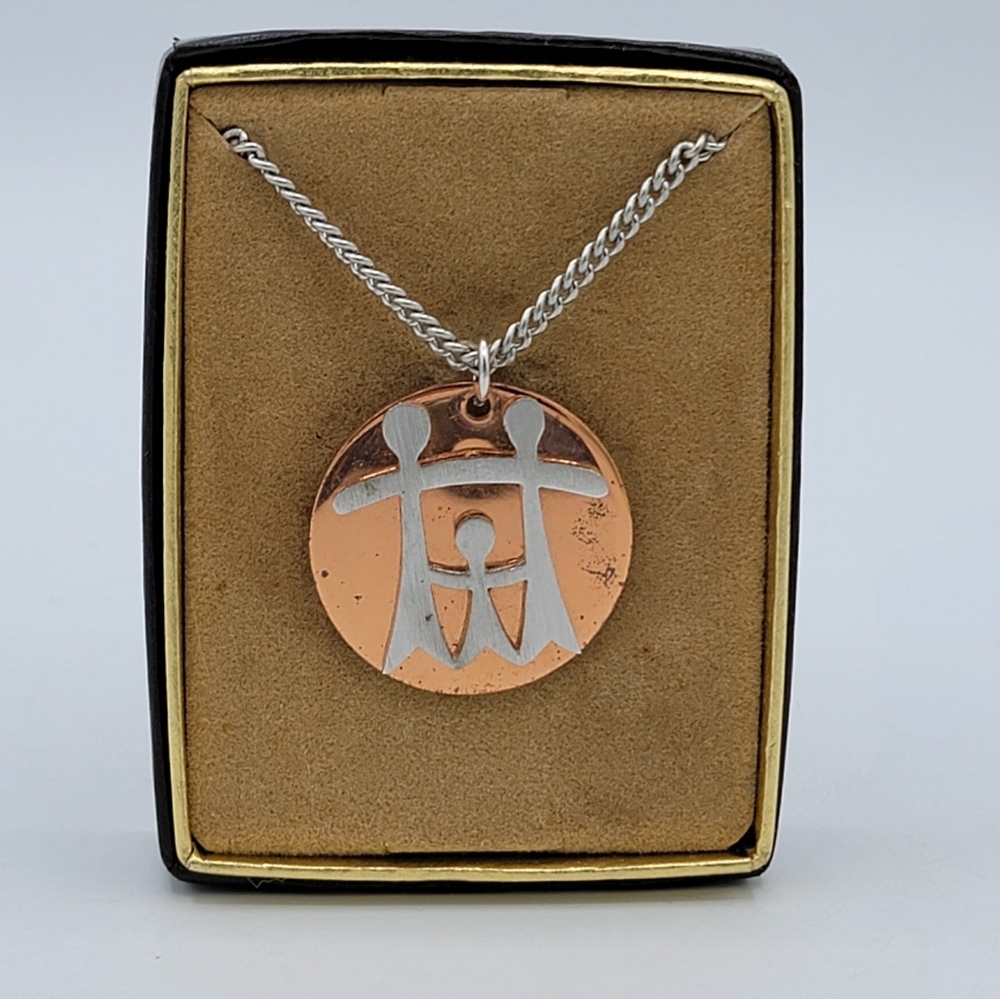 Anson Parents Father Mother Child Copper Pewter Medallion Pendant Necklace Vtg